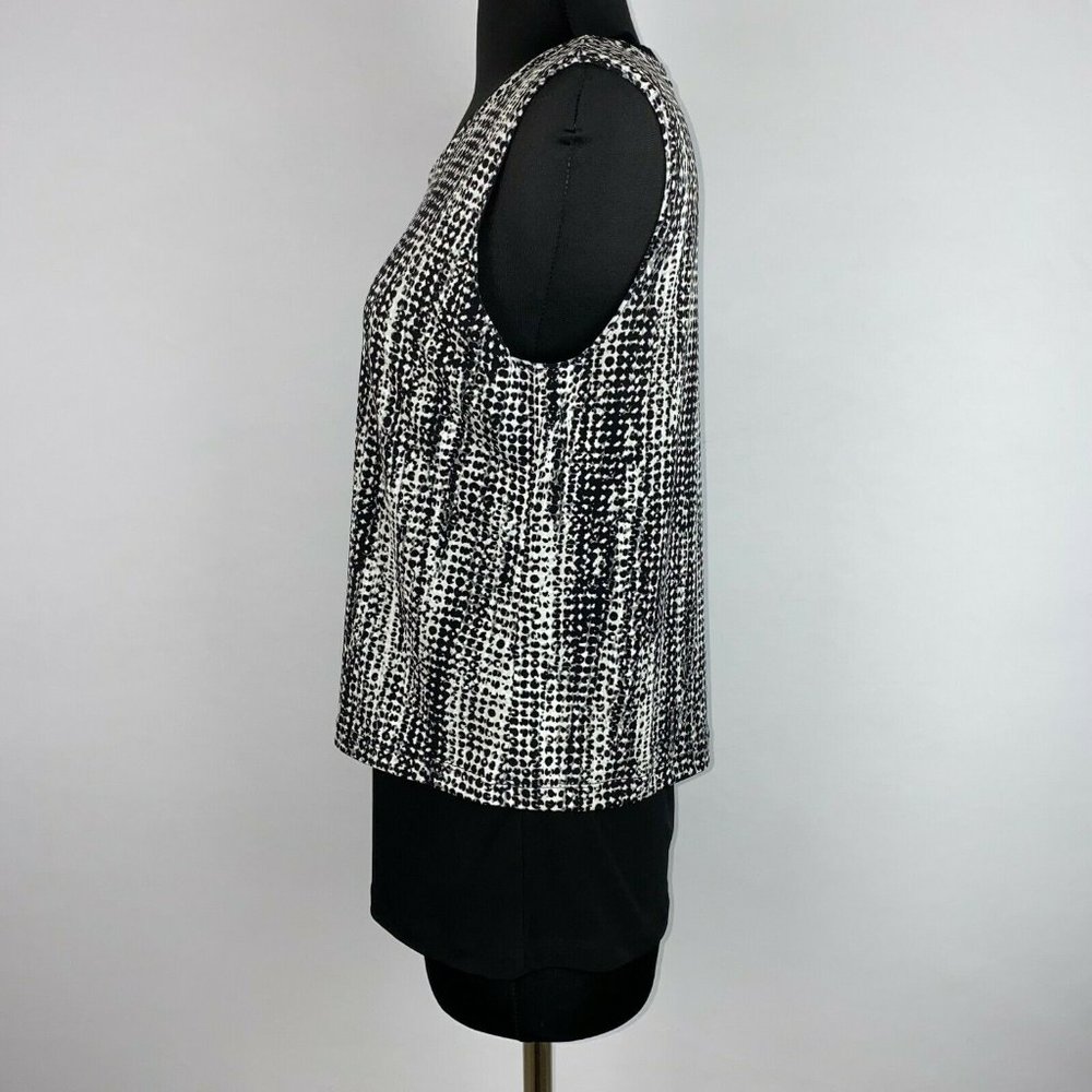 T Tahari S Double Layer Patterned Tank Top - image 4